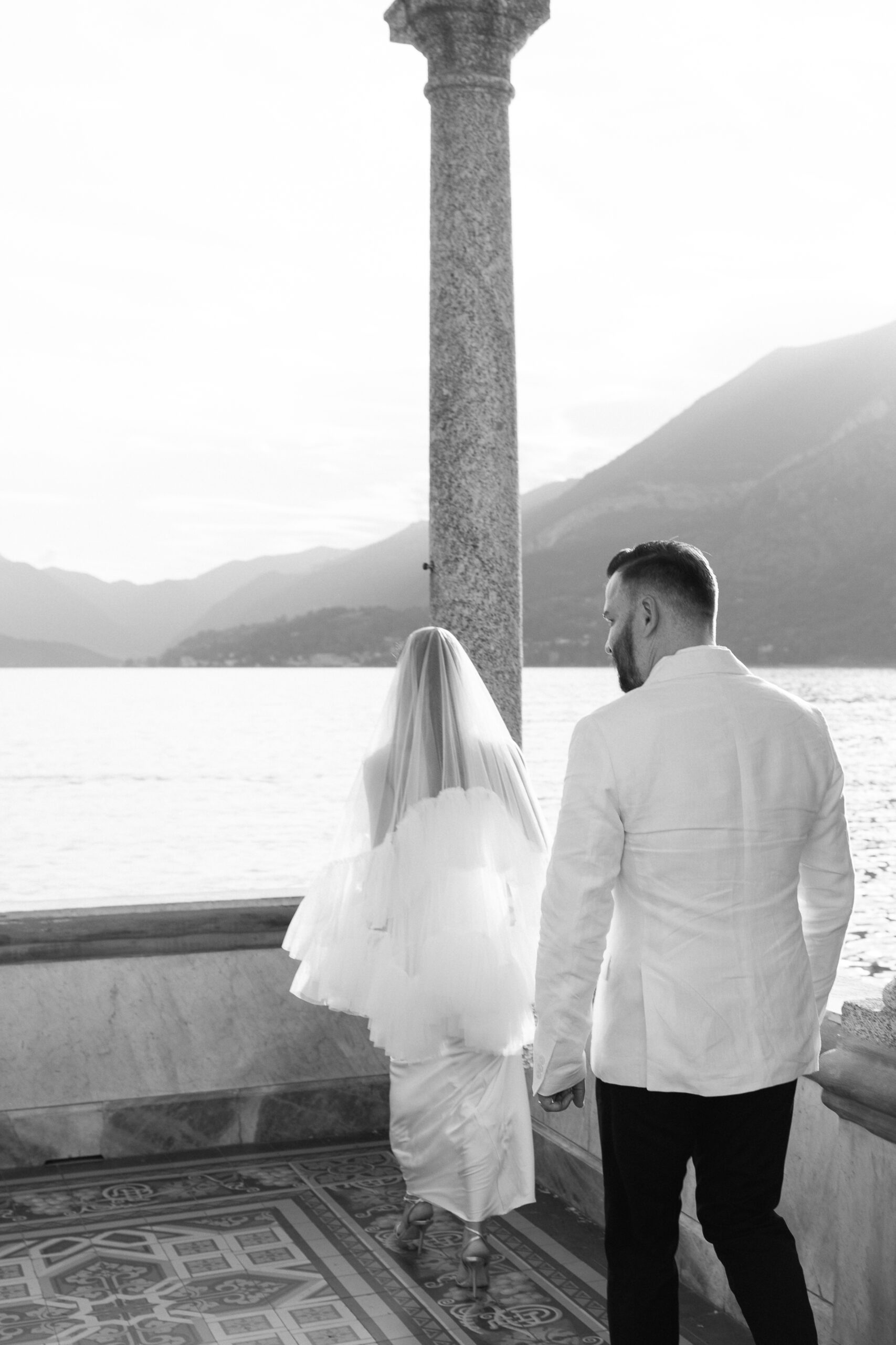 Villa Monastero Lake Como Afterwedding Italianwedding flashphotography italy wedding photography weddingphotographer italian wedding Lago di Como